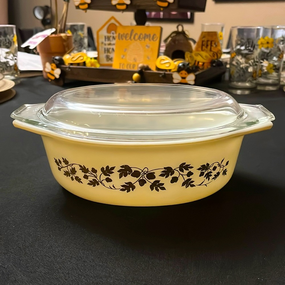 Pyrex Vintage Golden Acorn Casserole Dish